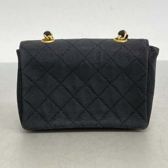 CHANEL Black Shoulder Bag - Picture 11 of 11